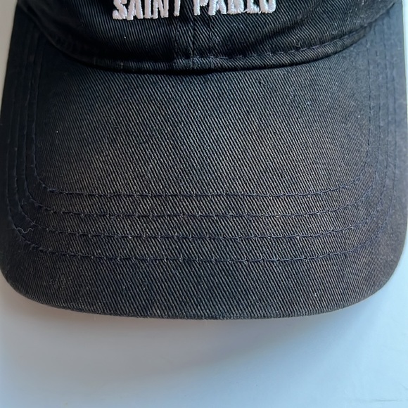 YEEZY SAINT PABLO HAT - Picture 2 of 5